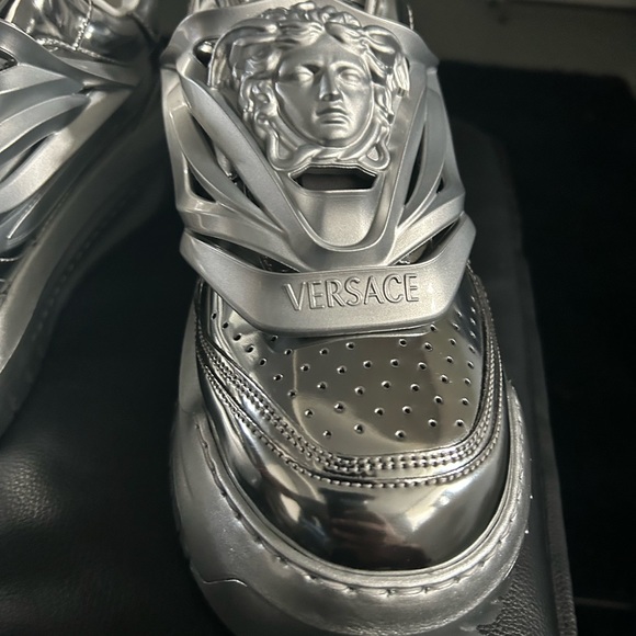 versace odissea sneakers silver size us size 12 - Picture 3 of 5